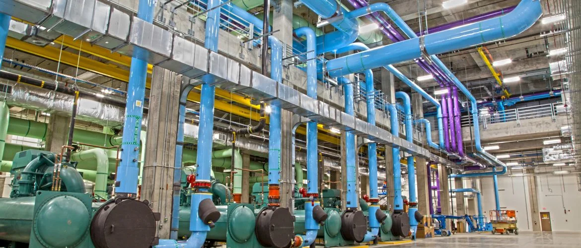 Emergency Industrial Chiller Repair & Overhaul field equipment